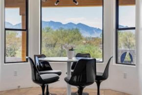 Mountain-View 4BR Family Home, Pool & Outdoor Fun